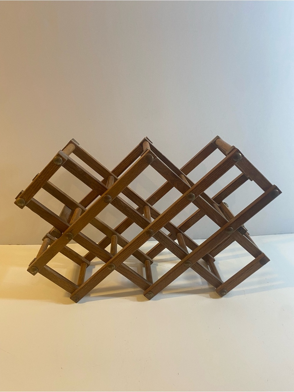 Vintage Solid Oak Wood 8 Bottle Accordion Folding Wine Rack 14”x22”